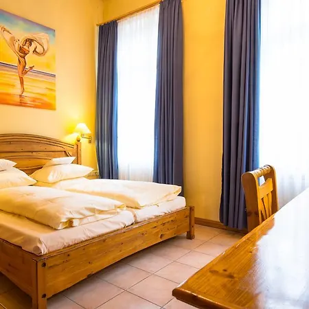 Allvitalis Traumhotel 3* 카를스루에